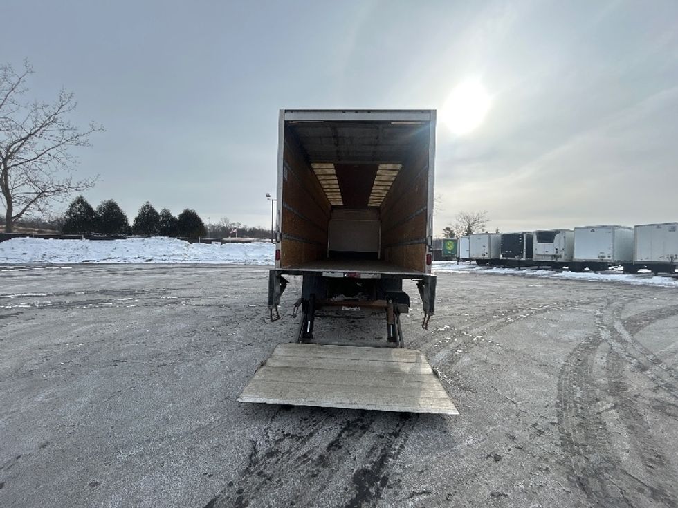 Medium Duty Box Truck-Light and Medium Duty Trucks-Freightliner-2019-M2-Middlefield-OH-171,973\n\t\tmiles-$ 58,500 - Image 9