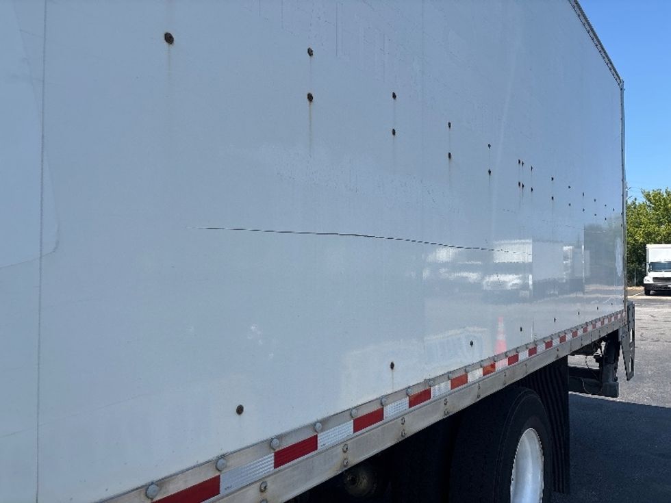 Medium Duty Box Truck-Light and Medium Duty Trucks-Freightliner-2019-M2-Middlefield-OH-257,999\n\t\tmiles-$ 44,000 - Image 25