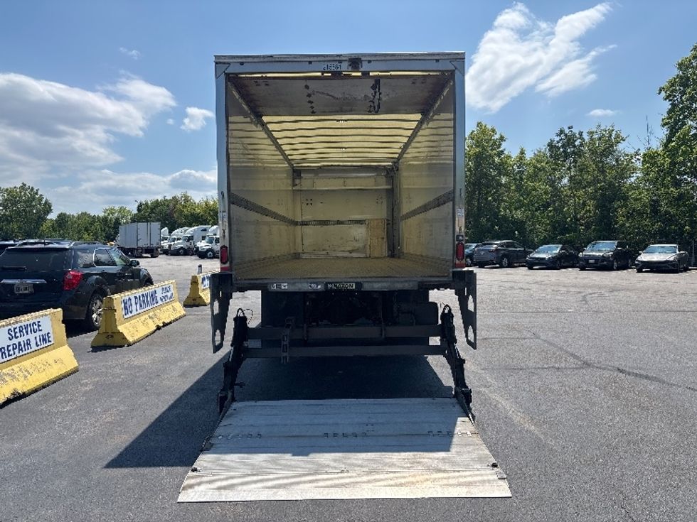 Medium Duty Box Truck-Light and Medium Duty Trucks-Freightliner-2019-M2-Middlefield-OH-257,999\n\t\tmiles-$ 44,000 - Image 9