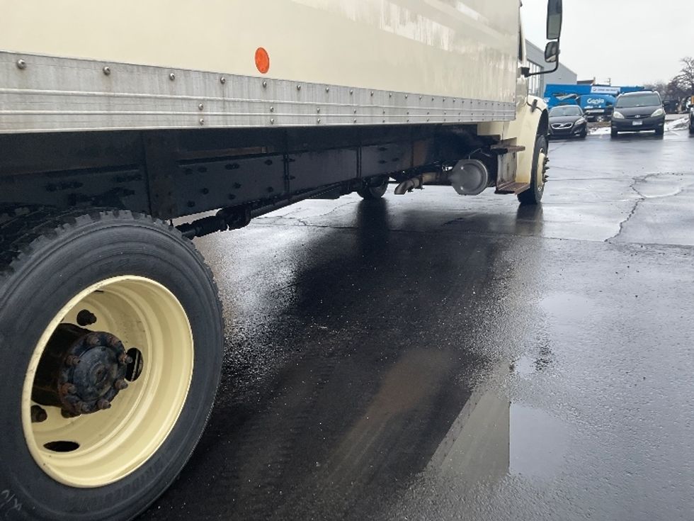 Medium Duty Box Truck-Light and Medium Duty Trucks-Freightliner-2019-M2-Milwaukee-WI-121,036\n\t\tmiles-$ 42,750 - Image 14