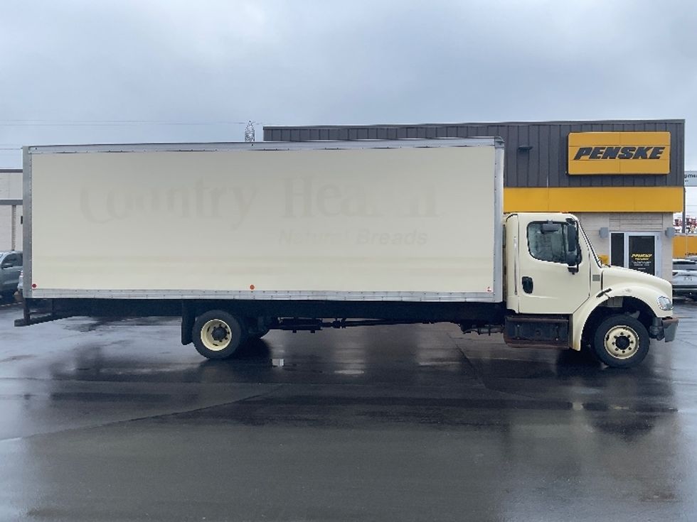 Medium Duty Box Truck-Light and Medium Duty Trucks-Freightliner-2019-M2-Milwaukee-WI-121,036\n\t\tmiles-$ 42,750 - Image 15