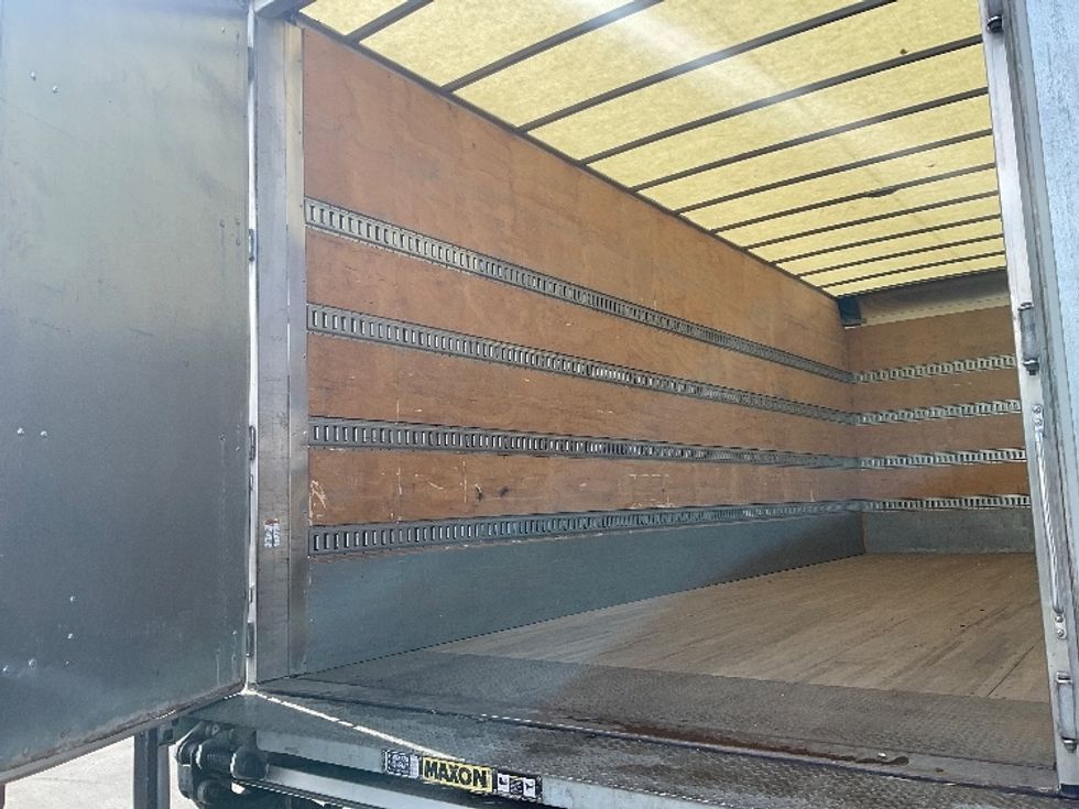 Medium Duty Box Truck-Light and Medium Duty Trucks-Freightliner-2019-M2-Milwaukee-WI-149,910\n\t\tmiles-$ 54,250 - Image 11