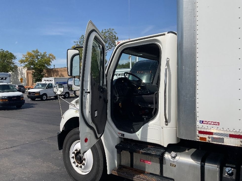 Medium Duty Box Truck-Light and Medium Duty Trucks-Freightliner-2019-M2-Milwaukee-WI-149,910\n\t\tmiles-$ 54,250 - Image 16