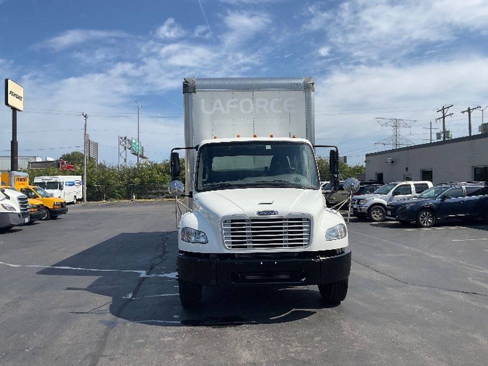 Medium Duty Box Truck-Light and Medium Duty Trucks-Freightliner-2019-M2-Milwaukee-WI-149,910\n\t\tmiles-$ 54,250 - Image 2