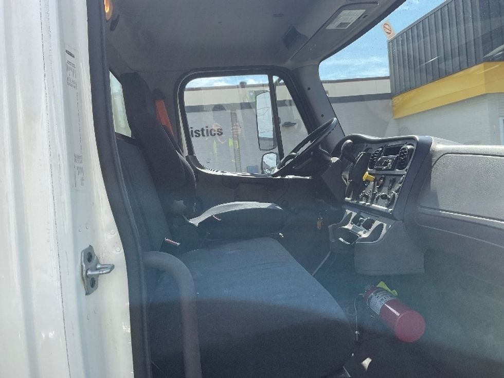 Medium Duty Box Truck-Light and Medium Duty Trucks-Freightliner-2019-M2-Milwaukee-WI-149,910\n\t\tmiles-$ 54,250 - Image 22