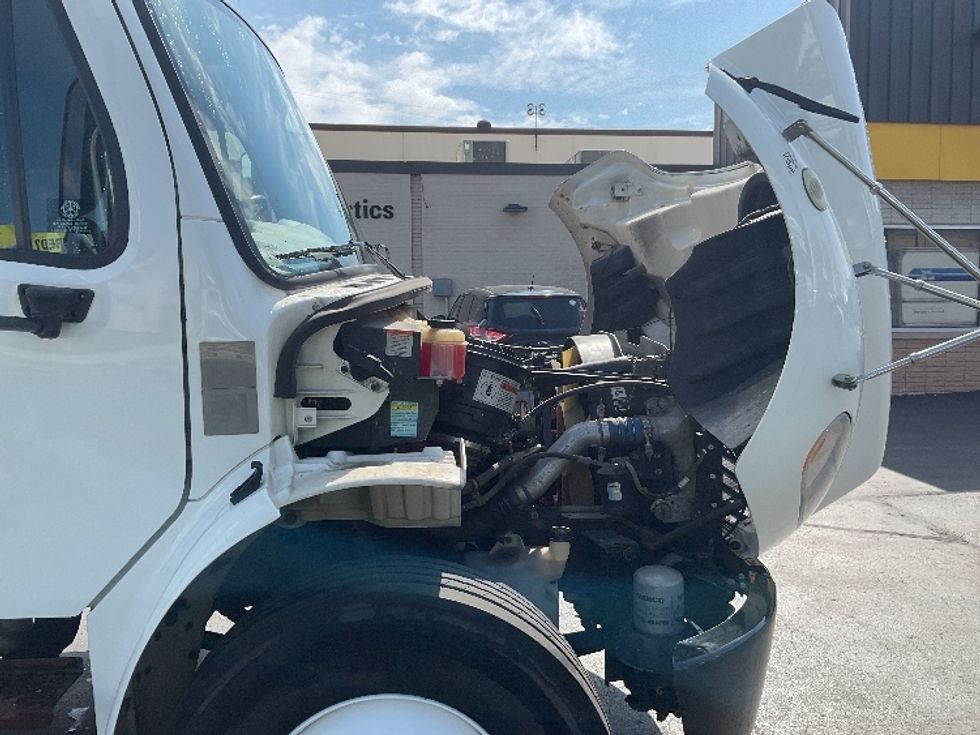 Medium Duty Box Truck-Light and Medium Duty Trucks-Freightliner-2019-M2-Milwaukee-WI-149,910\n\t\tmiles-$ 54,250 - Image 23