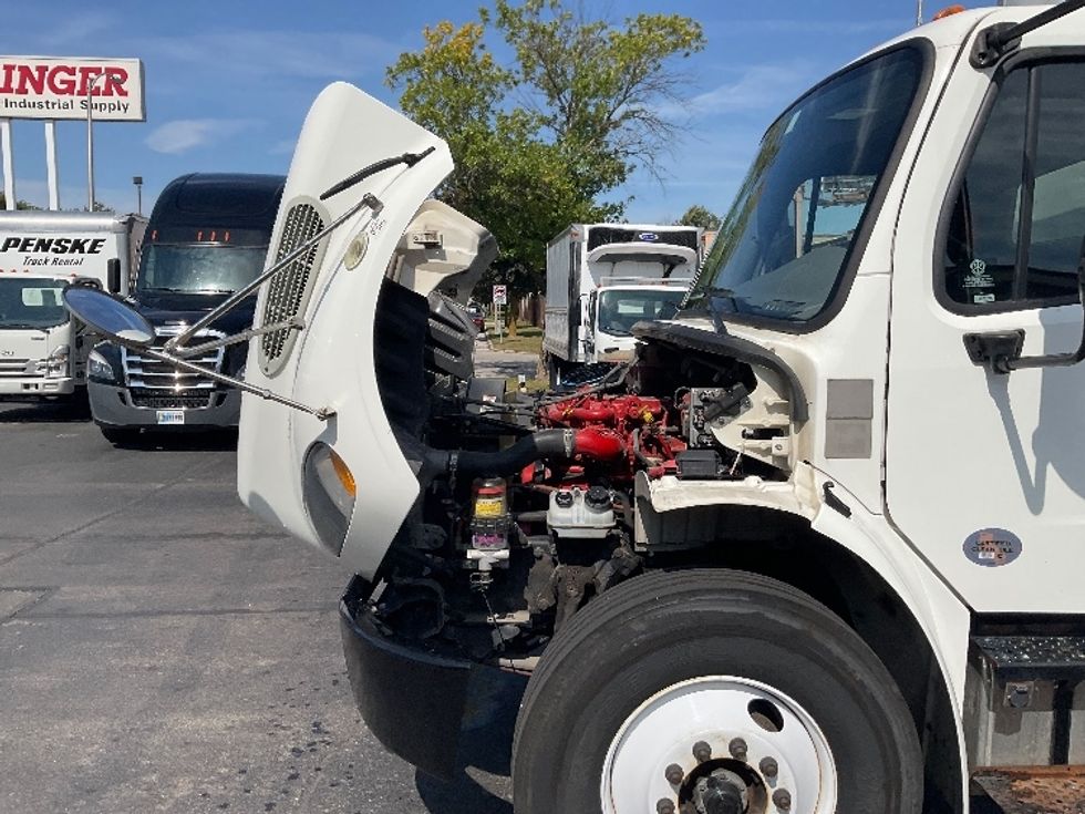 Medium Duty Box Truck-Light and Medium Duty Trucks-Freightliner-2019-M2-Milwaukee-WI-149,910\n\t\tmiles-$ 54,250 - Image 24