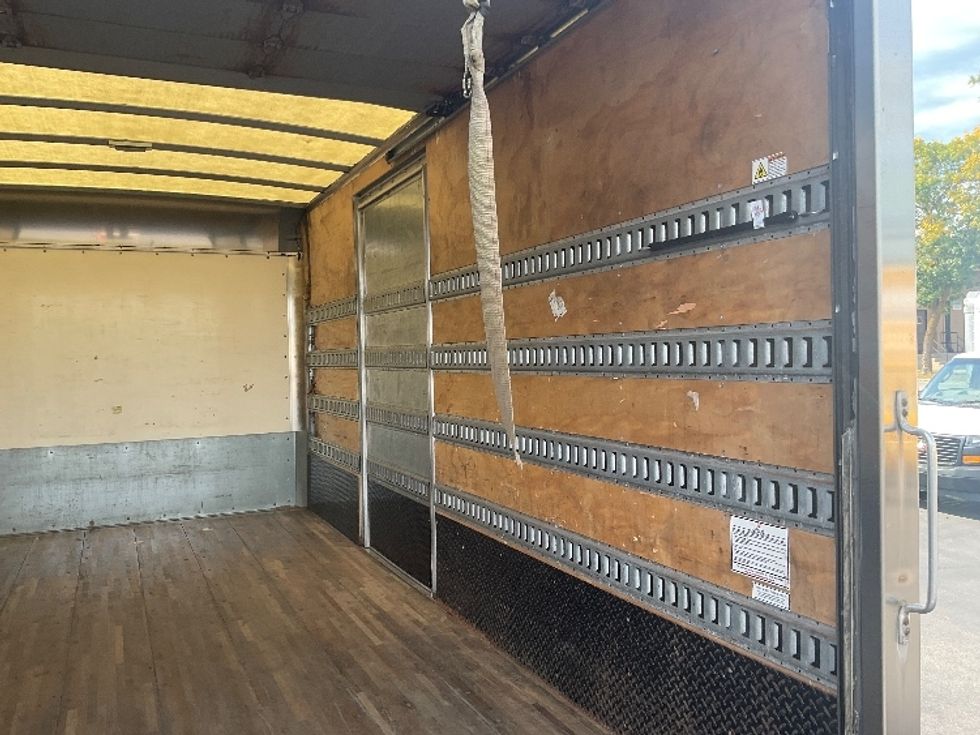 Medium Duty Box Truck-Light and Medium Duty Trucks-Freightliner-2019-M2-Milwaukee-WI-151,179\n\t\tmiles-$ 41,500 - Image 12