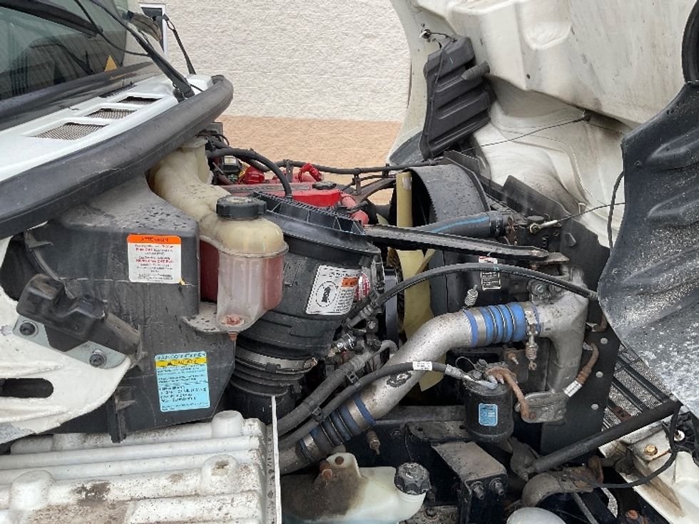 Medium Duty Box Truck-Light and Medium Duty Trucks-Freightliner-2019-M2-Milwaukee-WI-194,372\n\t\tmiles-$ 47,750 - Image 23