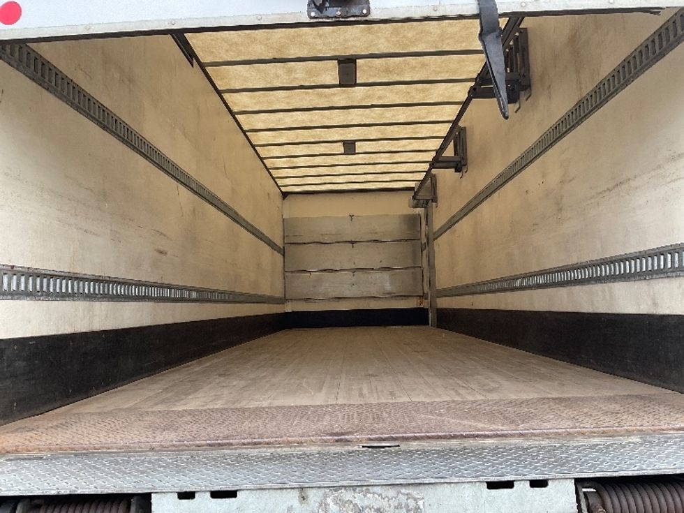 Medium Duty Box Truck-Light and Medium Duty Trucks-Freightliner-2019-M2-Milwaukee-WI-194,372\n\t\tmiles-$ 47,750 - Image 8