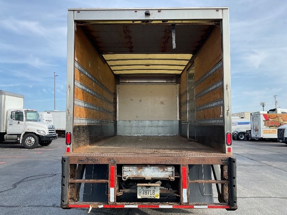 Medium Duty Box Truck-Light and Medium Duty Trucks-Freightliner-2019-M2-Milwaukee-WI-199,600\n\t\tmiles-$ 35,250 - Image 8