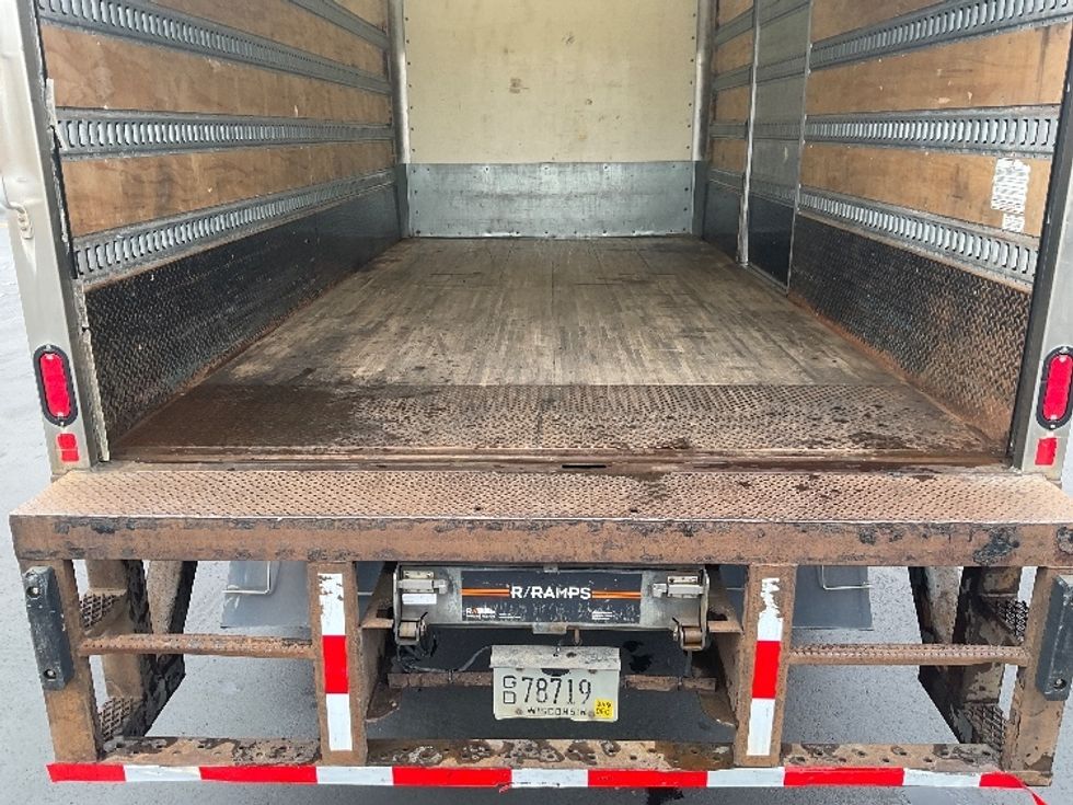 Medium Duty Box Truck-Light and Medium Duty Trucks-Freightliner-2019-M2-Milwaukee-WI-258,358\n\t\tmiles-$ 27,500 - Image 10