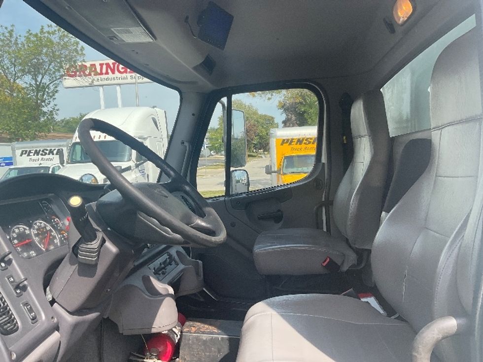 Medium Duty Box Truck-Light and Medium Duty Trucks-Freightliner-2019-M2-Milwaukee-WI-273,841\n\t\tmiles-$ 25,500 - Image 19