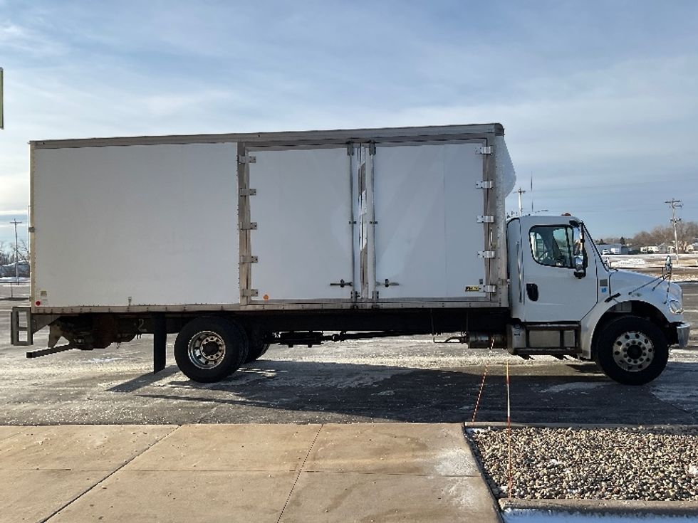 Medium Duty Box Truck-Light and Medium Duty Trucks-Freightliner-2019-M2-Milwaukee-WI-291,003\n\t\tmiles-$ 29,250 - Image 15