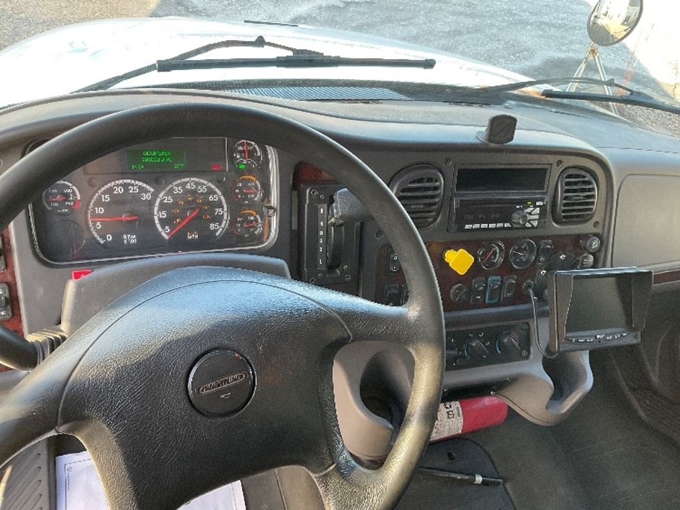 Medium Duty Box Truck-Light and Medium Duty Trucks-Freightliner-2019-M2-Milwaukee-WI-291,003\n\t\tmiles-$ 29,250 - Image 18