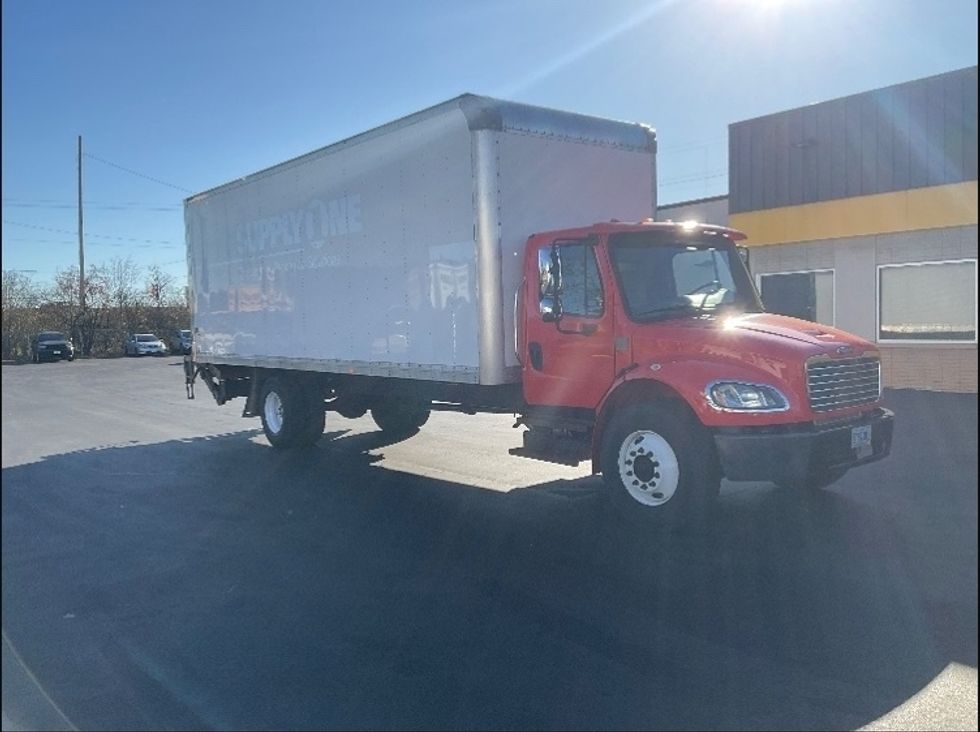 Medium Duty Box Truck-Light and Medium Duty Trucks-Freightliner-2019-M2-Milwaukee-WI-315,337\n\t\tmiles-$ 27,250 - Image 1