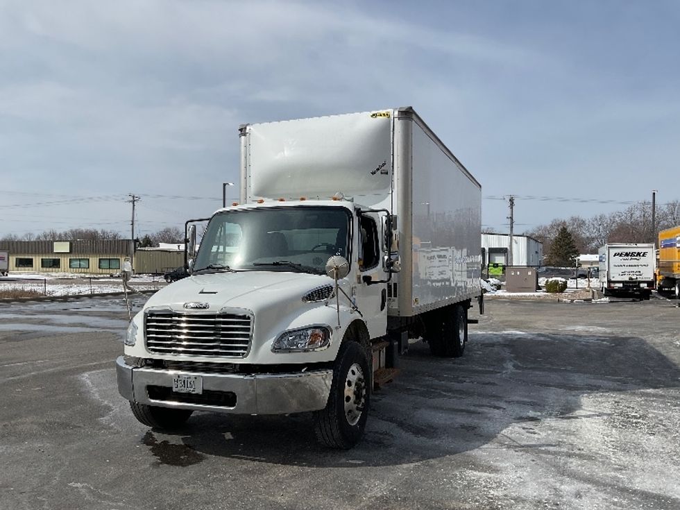 Medium Duty Box Truck-Light and Medium Duty Trucks-Freightliner-2019-M2-Milwaukee-WI-320,190\n\t\tmiles-$ 24,750 - Image 3