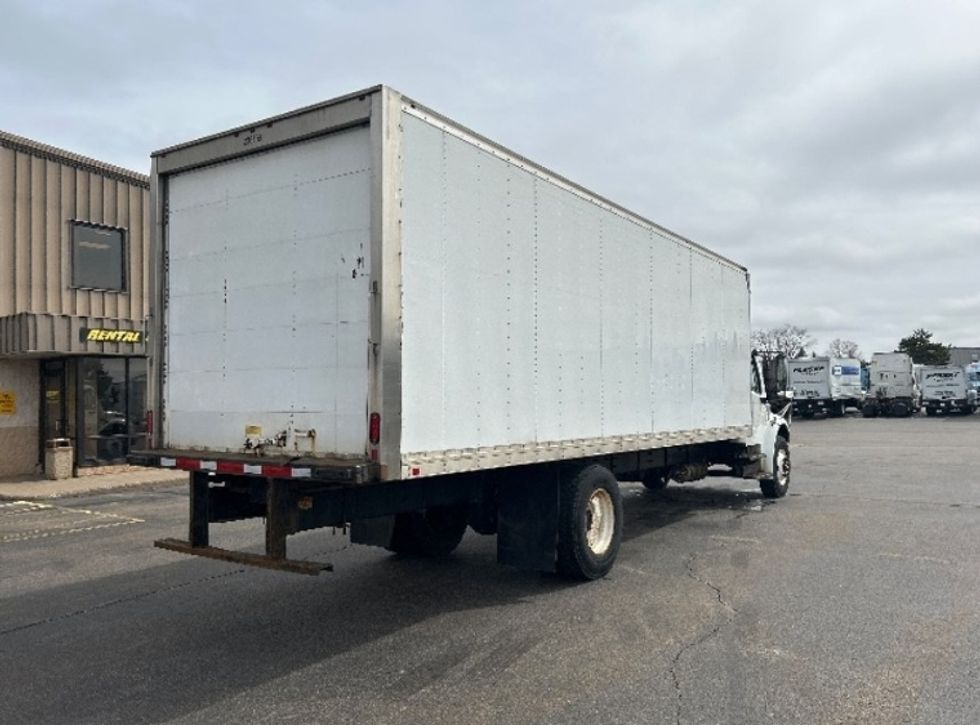 Medium Duty Box Truck-Light and Medium Duty Trucks-Freightliner-2019-M2-Milwaukee-WI-365,310\n\t\tmiles-$ 21,500 - Image 13