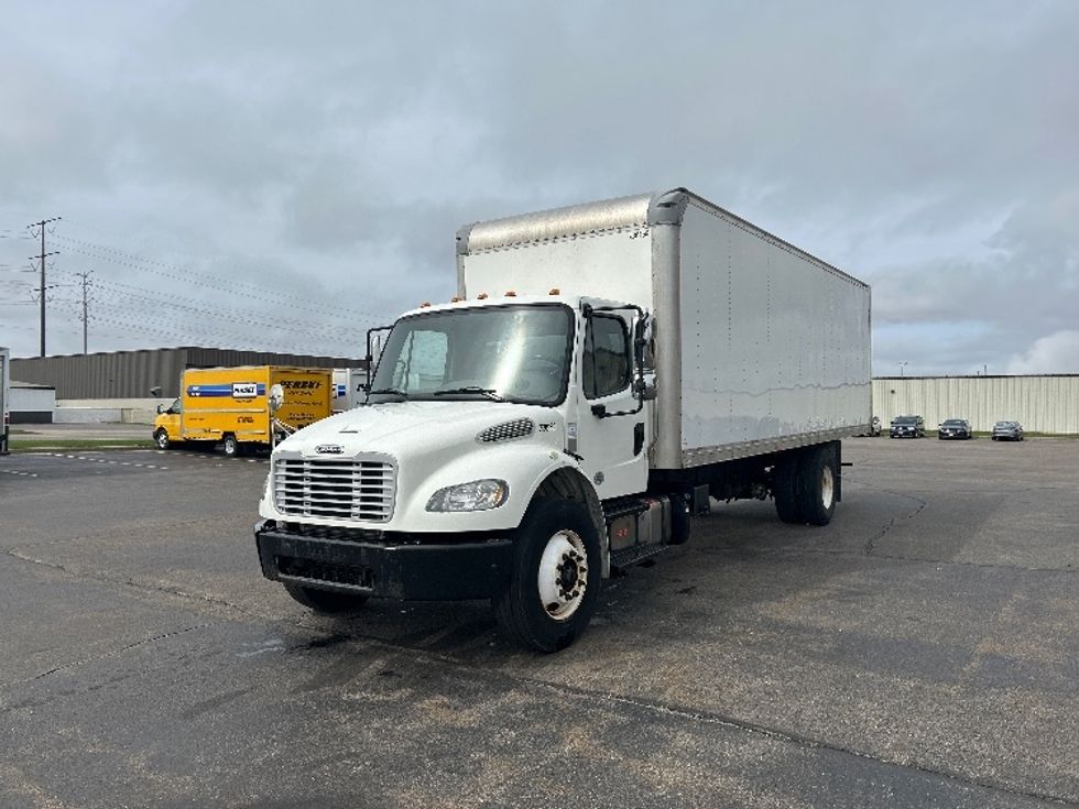 Medium Duty Box Truck-Light and Medium Duty Trucks-Freightliner-2019-M2-Milwaukee-WI-365,310\n\t\tmiles-$ 21,500 - Image 3