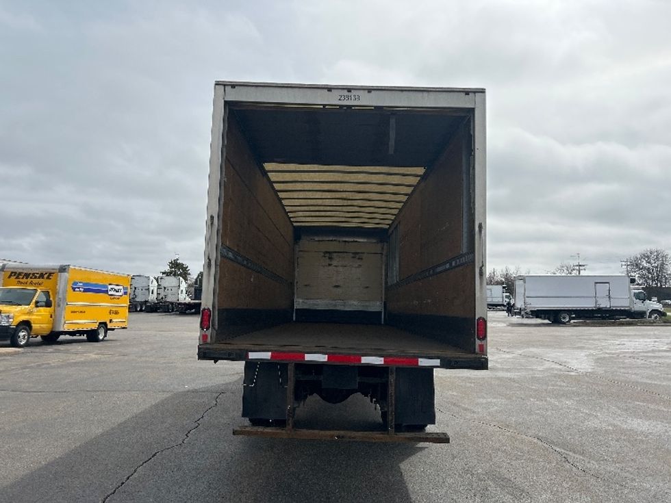Medium Duty Box Truck-Light and Medium Duty Trucks-Freightliner-2019-M2-Milwaukee-WI-365,310\n\t\tmiles-$ 21,500 - Image 8