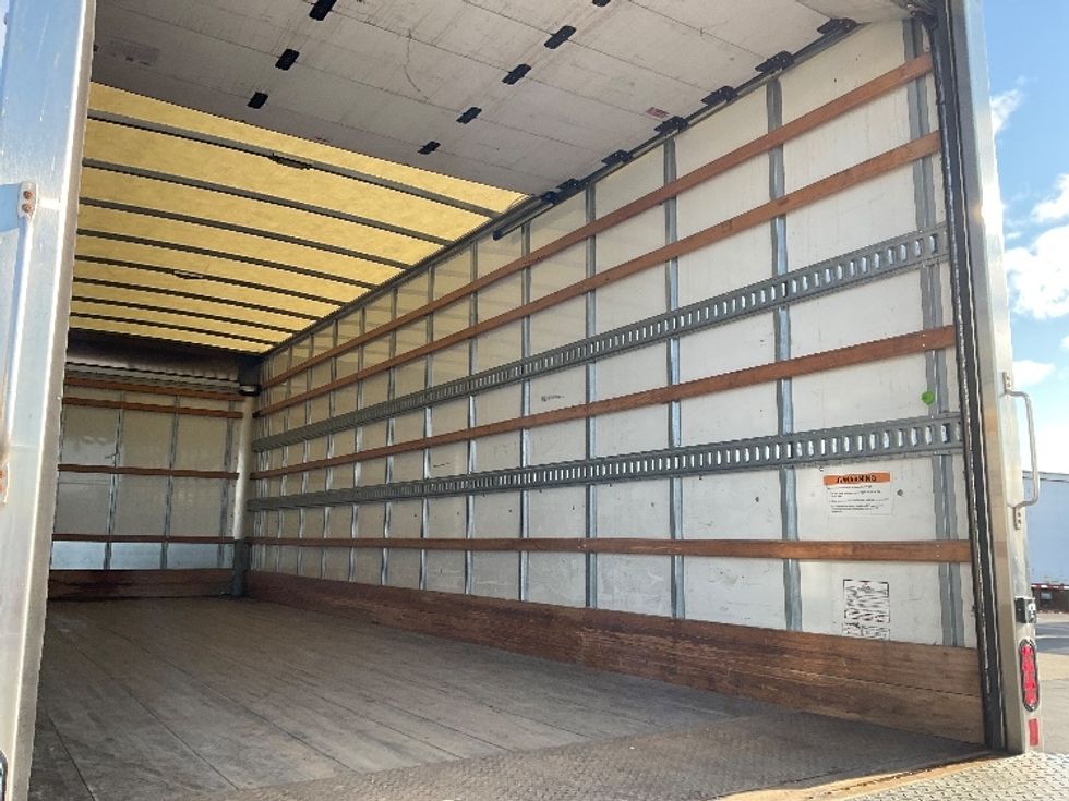 Medium Duty Box Truck-Light and Medium Duty Trucks-Freightliner-2019-M2-Milwaukee-WI-50,466\n\t\tmiles-$ 62,000 - Image 12