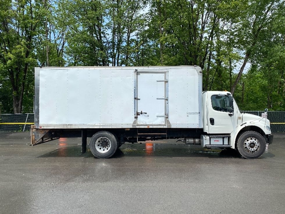 Medium Duty Box Truck-Light and Medium Duty Trucks-Freightliner-2019-M2-Minoa-NY-206,233\n\t\tmiles-$ 30,750 - Image 15