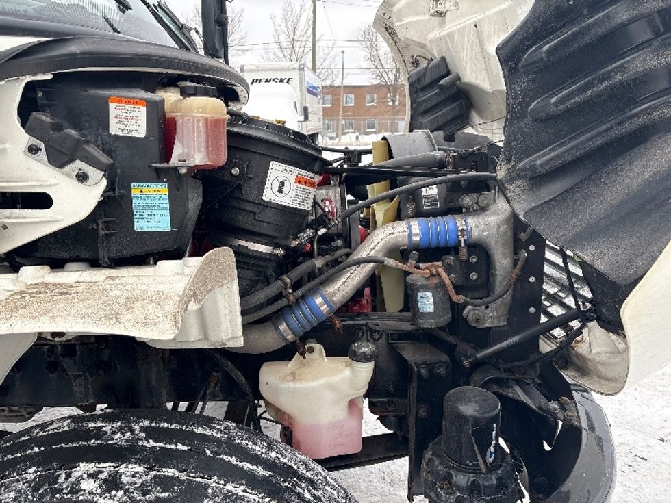 Medium Duty Box Truck-Light and Medium Duty Trucks-Freightliner-2019-M2-Mississauga-ON-111,193\n\t\tkm-$ 79,500 - Image 23