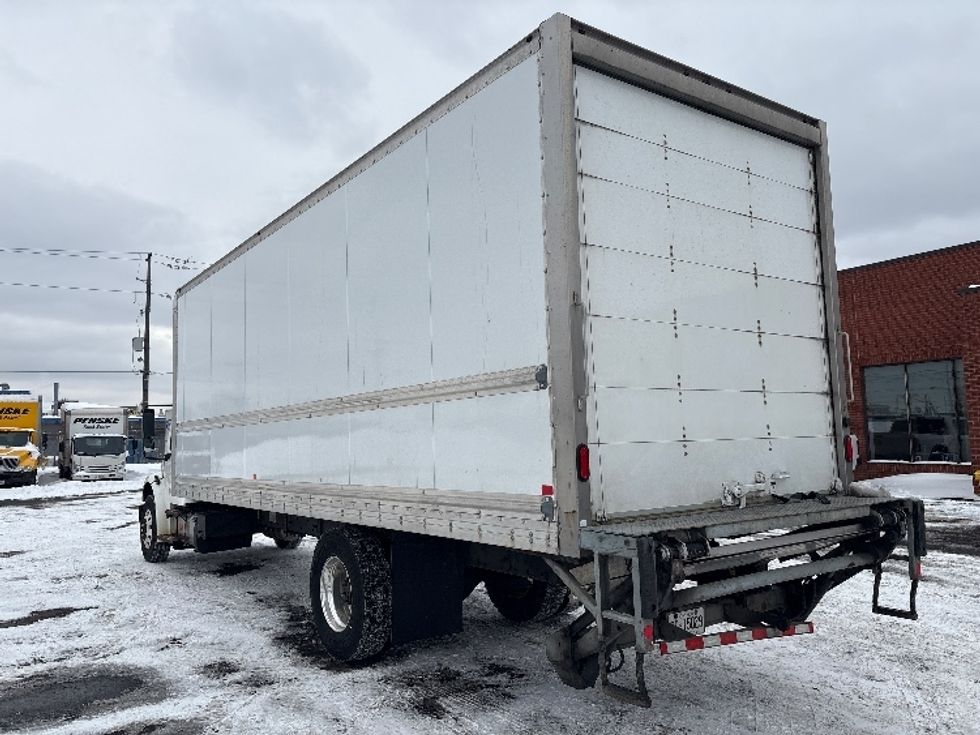 Medium Duty Box Truck-Light and Medium Duty Trucks-Freightliner-2019-M2-Mississauga-ON-111,193\n\t\tkm-$ 79,500 - Image 6