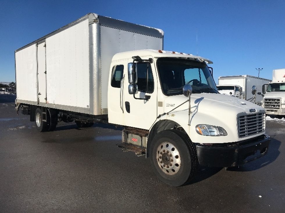 Medium Duty Box Truck-Light and Medium Duty Trucks-Freightliner-2019-M2-Mississauga-ON-164,469\n\t\tkm-$ 81,500 - Image 1