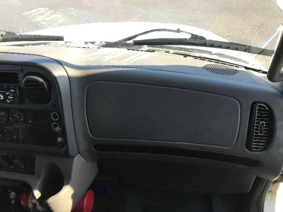 Medium Duty Box Truck-Light and Medium Duty Trucks-Freightliner-2019-M2-Mississauga-ON-164,469\n\t\tkm-$ 81,500 - Image 21