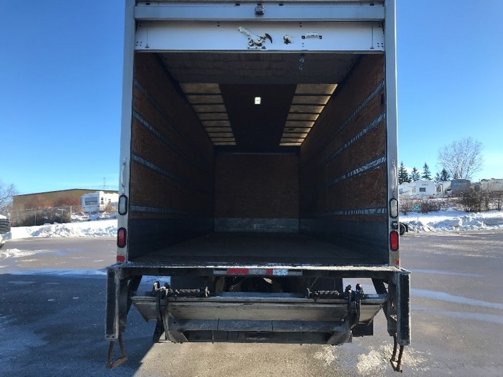 Medium Duty Box Truck-Light and Medium Duty Trucks-Freightliner-2019-M2-Mississauga-ON-164,469\n\t\tkm-$ 81,500 - Image 8