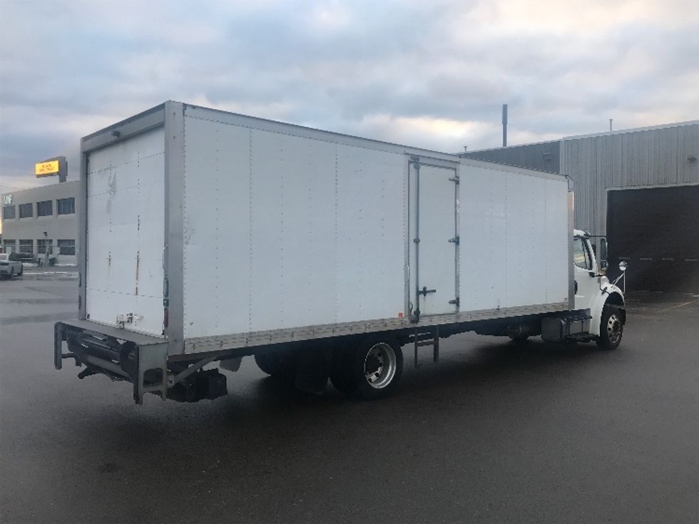 Medium Duty Box Truck-Light and Medium Duty Trucks-Freightliner-2019-M2-Mississauga-ON-188,053\n\t\tkm-$ 71,250 - Image 13