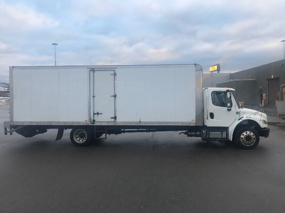 Medium Duty Box Truck-Light and Medium Duty Trucks-Freightliner-2019-M2-Mississauga-ON-188,053\n\t\tkm-$ 71,250 - Image 15