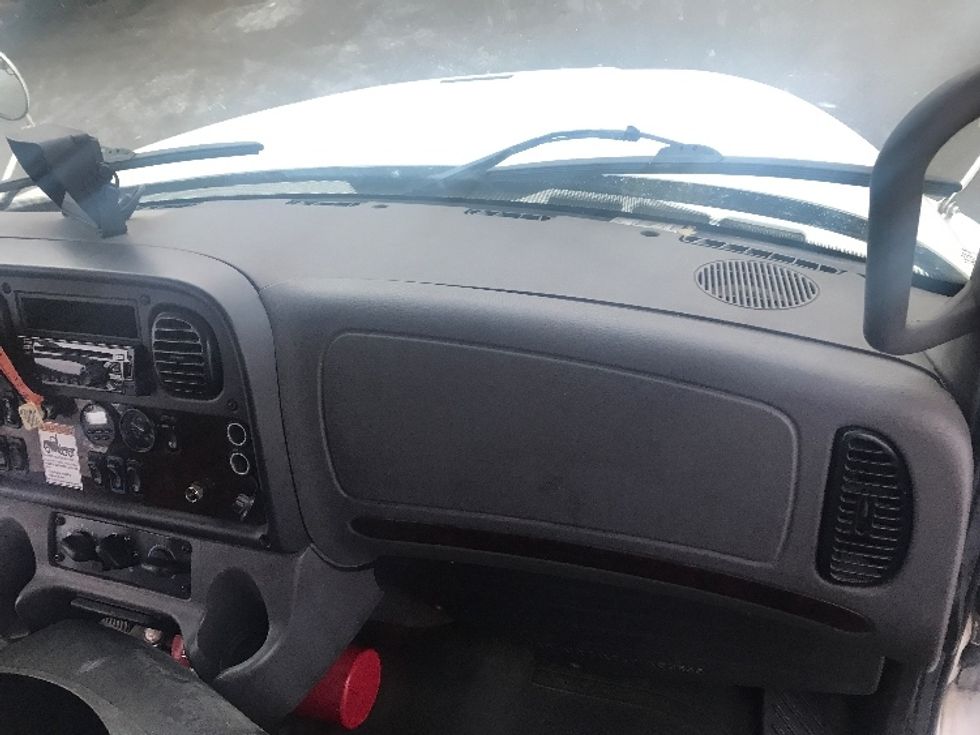 Medium Duty Box Truck-Light and Medium Duty Trucks-Freightliner-2019-M2-Mississauga-ON-188,053\n\t\tkm-$ 71,250 - Image 20