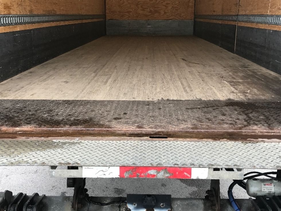 Medium Duty Box Truck-Light and Medium Duty Trucks-Freightliner-2019-M2-Mississauga-ON-192,461\n\t\tkm-$ 71,000 - Image 10