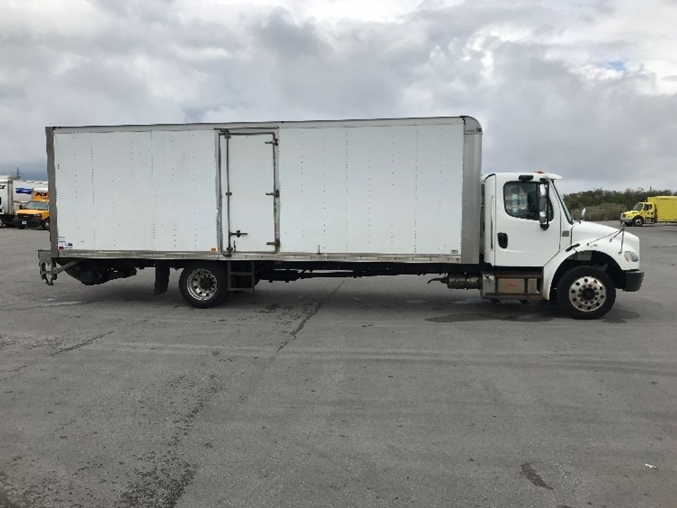 Medium Duty Box Truck-Light and Medium Duty Trucks-Freightliner-2019-M2-Mississauga-ON-192,461\n\t\tkm-$ 71,000 - Image 15