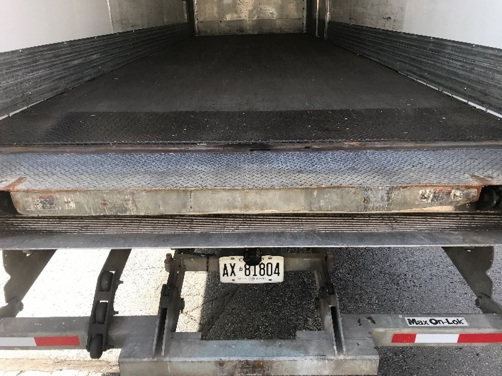 Medium Duty Box Truck-Light and Medium Duty Trucks-Freightliner-2019-M2-Mississauga-ON-197,290\n\t\tkm-$ 62,000 - Image 10