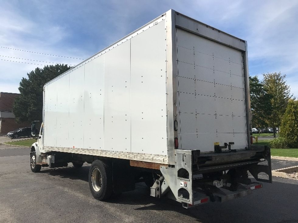 Medium Duty Box Truck-Light and Medium Duty Trucks-Freightliner-2019-M2-Mississauga-ON-197,290\n\t\tkm-$ 62,000 - Image 6