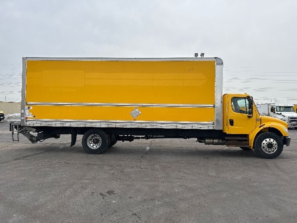 Medium Duty Box Truck-Light and Medium Duty Trucks-Freightliner-2019-M2-Mississauga-ON-236,397\n\t\tkm-$ 67,250 - Image 15
