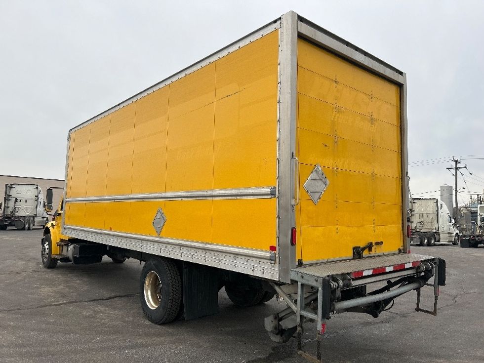 Medium Duty Box Truck-Light and Medium Duty Trucks-Freightliner-2019-M2-Mississauga-ON-236,397\n\t\tkm-$ 67,250 - Image 6