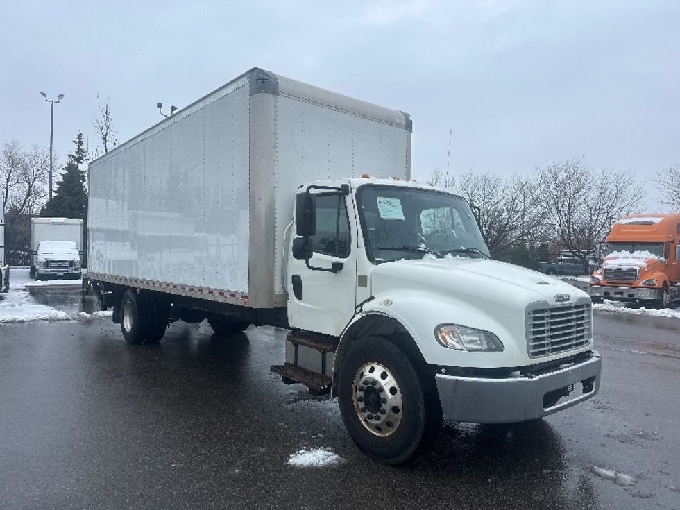 Medium Duty Box Truck-Light and Medium Duty Trucks-Freightliner-2019-M2-Mississauga-ON-240,426\n\t\tkm-$ 71,250 - Image 1