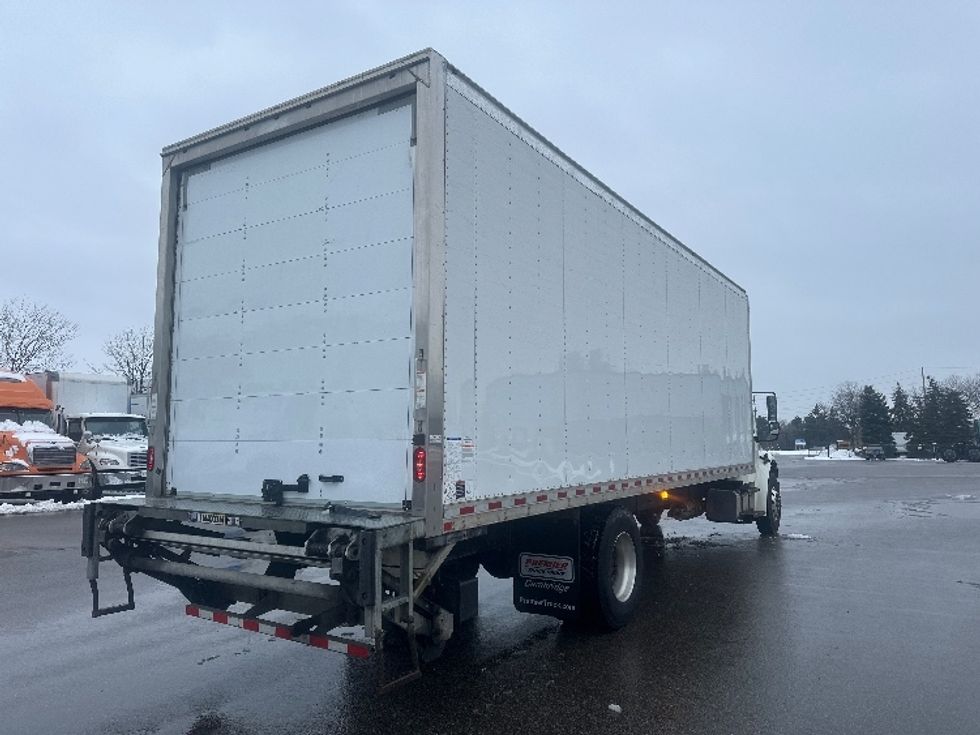 Medium Duty Box Truck-Light and Medium Duty Trucks-Freightliner-2019-M2-Mississauga-ON-240,426\n\t\tkm-$ 71,250 - Image 13