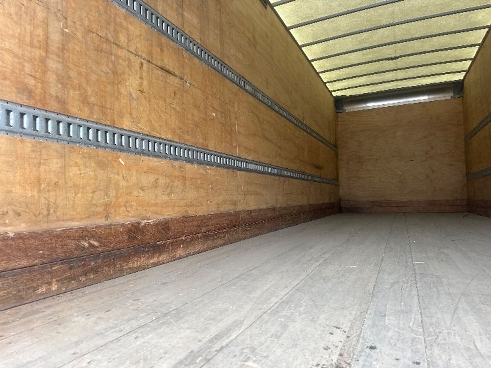 Medium Duty Box Truck-Light and Medium Duty Trucks-Freightliner-2019-M2-Mississauga-ON-240,578\n\t\tkm-$ 60,250 - Image 9