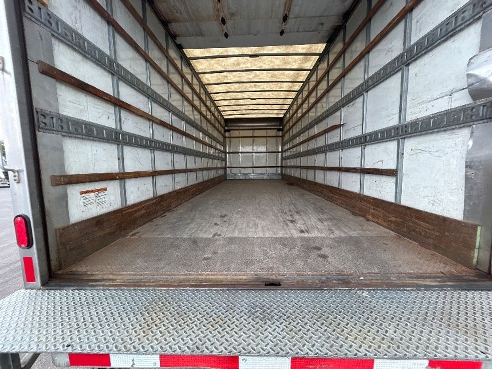 Medium Duty Box Truck-Light and Medium Duty Trucks-Freightliner-2019-M2-Mississauga-ON-252,621\n\t\tkm-$ 68,500 - Image 10