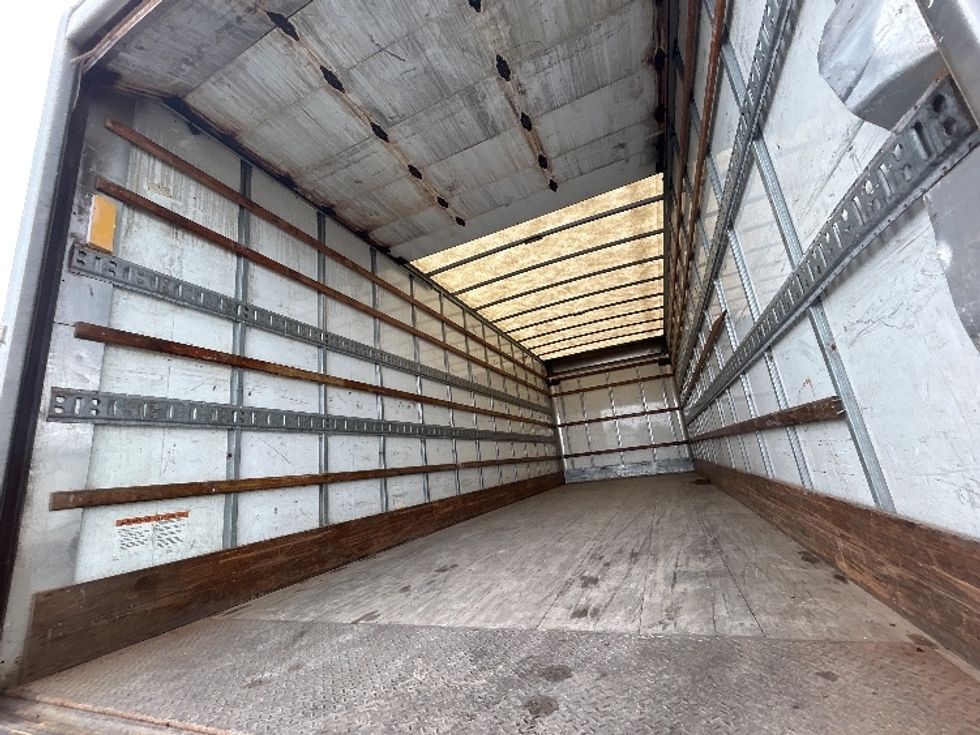 Medium Duty Box Truck-Light and Medium Duty Trucks-Freightliner-2019-M2-Mississauga-ON-252,621\n\t\tkm-$ 68,500 - Image 11