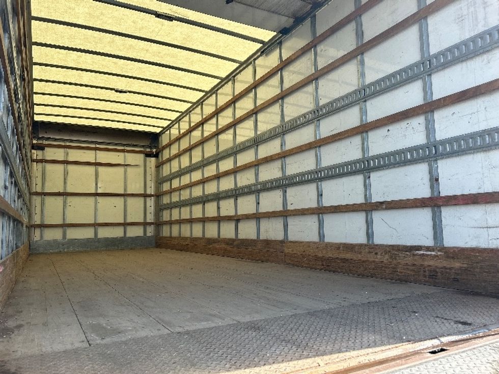 Medium Duty Box Truck-Light and Medium Duty Trucks-Freightliner-2019-M2-Mississauga-ON-261,218\n\t\tkm-$ 67,750 - Image 12