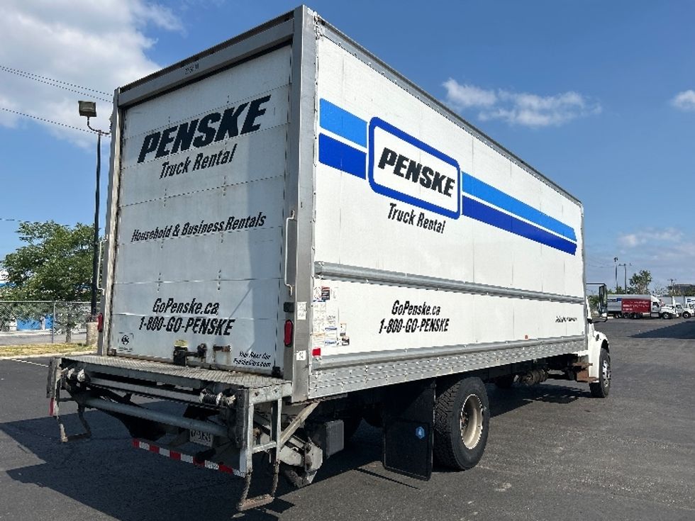 Medium Duty Box Truck-Light and Medium Duty Trucks-Freightliner-2019-M2-Mississauga-ON-261,218\n\t\tkm-$ 67,750 - Image 13