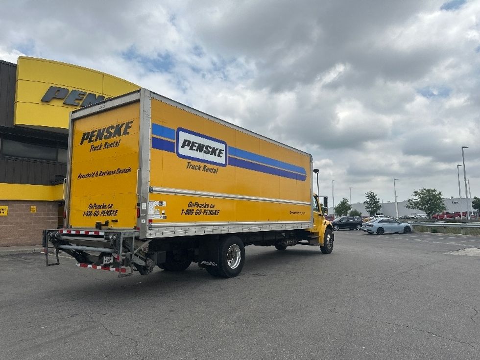 Medium Duty Box Truck-Light and Medium Duty Trucks-Freightliner-2019-M2-Mississauga-ON-264,895\n\t\tkm-$ 67,000 - Image 6