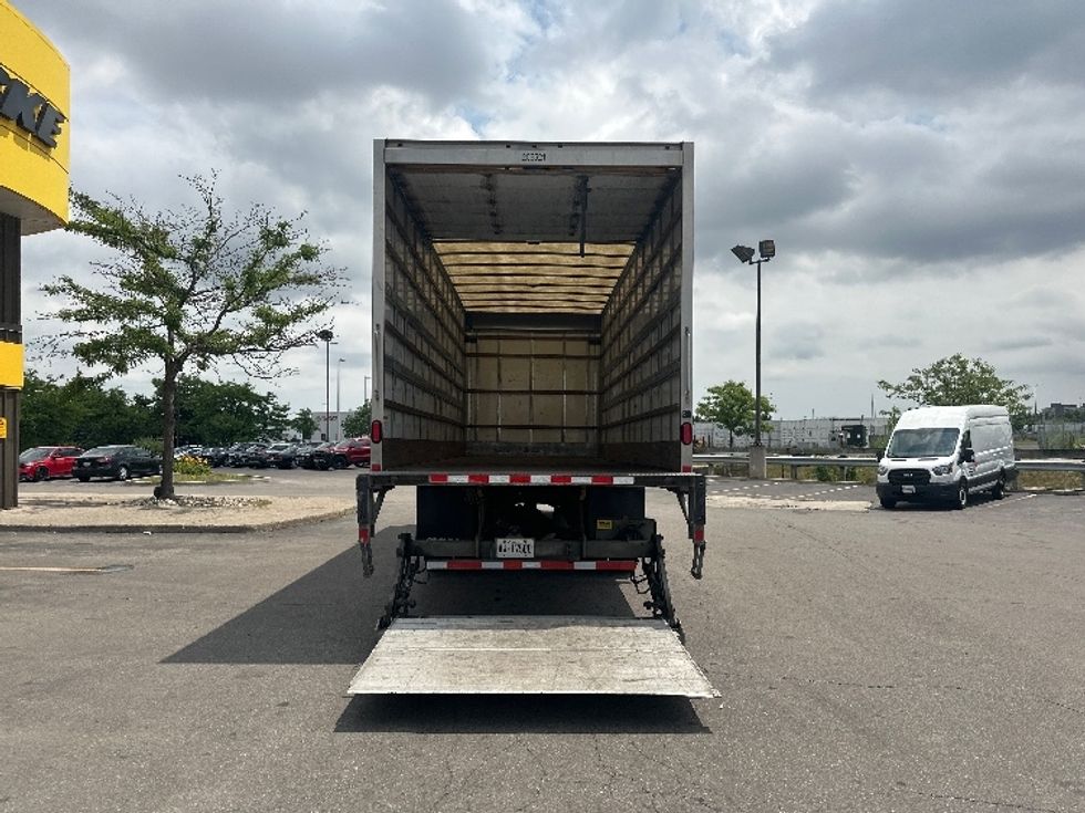 Medium Duty Box Truck-Light and Medium Duty Trucks-Freightliner-2019-M2-Mississauga-ON-264,895\n\t\tkm-$ 67,000 - Image 9