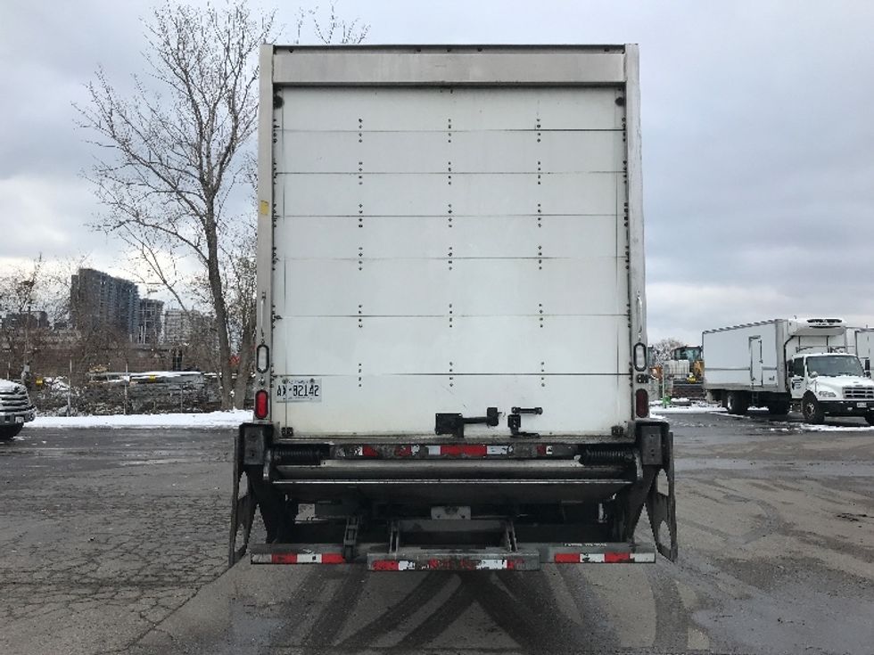 Medium Duty Box Truck-Light and Medium Duty Trucks-Freightliner-2019-M2-Mississauga-ON-320,718\n\t\tkm-$ 71,250 - Image 7